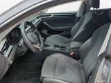 Volkswagen Arteon Shootingbrake 2.0 TDI Elegance AHK Navi L - silberne Volkswagen Arteon