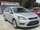 Ford Focus Turnier Titanium TÜV NEU - Ford Focus aus 2009