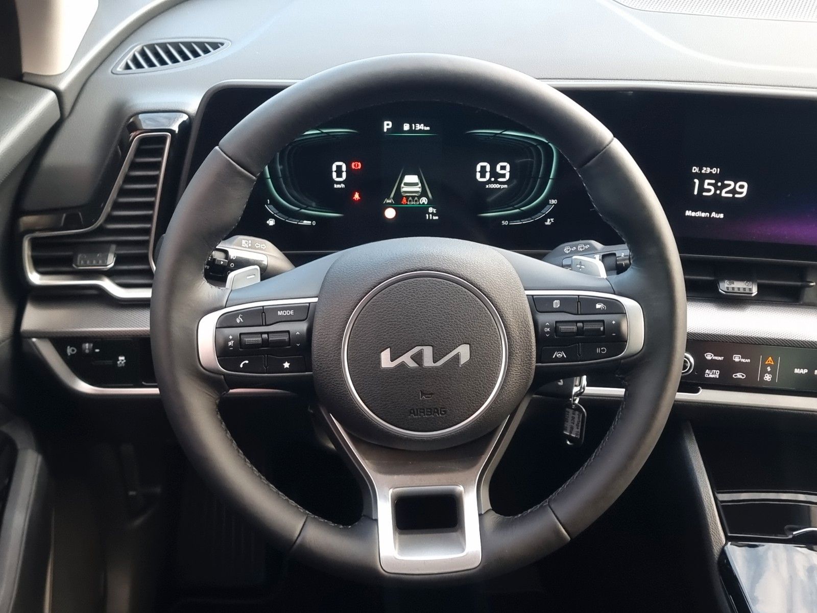 Fahrzeugabbildung Kia SPORTAGE 1.6T 48V 2WD DCT VIS KOM