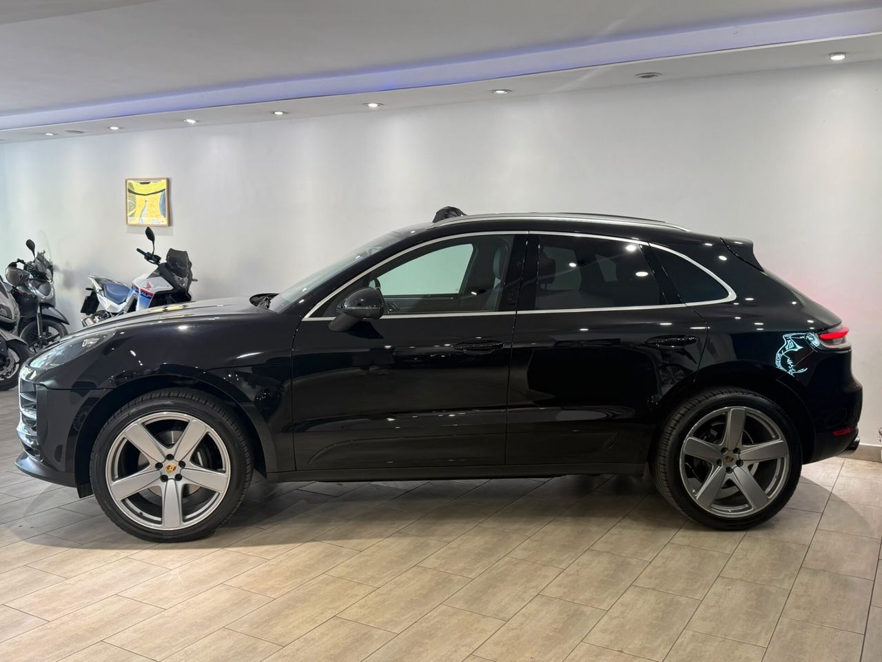 Porsche Macan 2.0 245CV PDK ANNO 2021 imagem 2