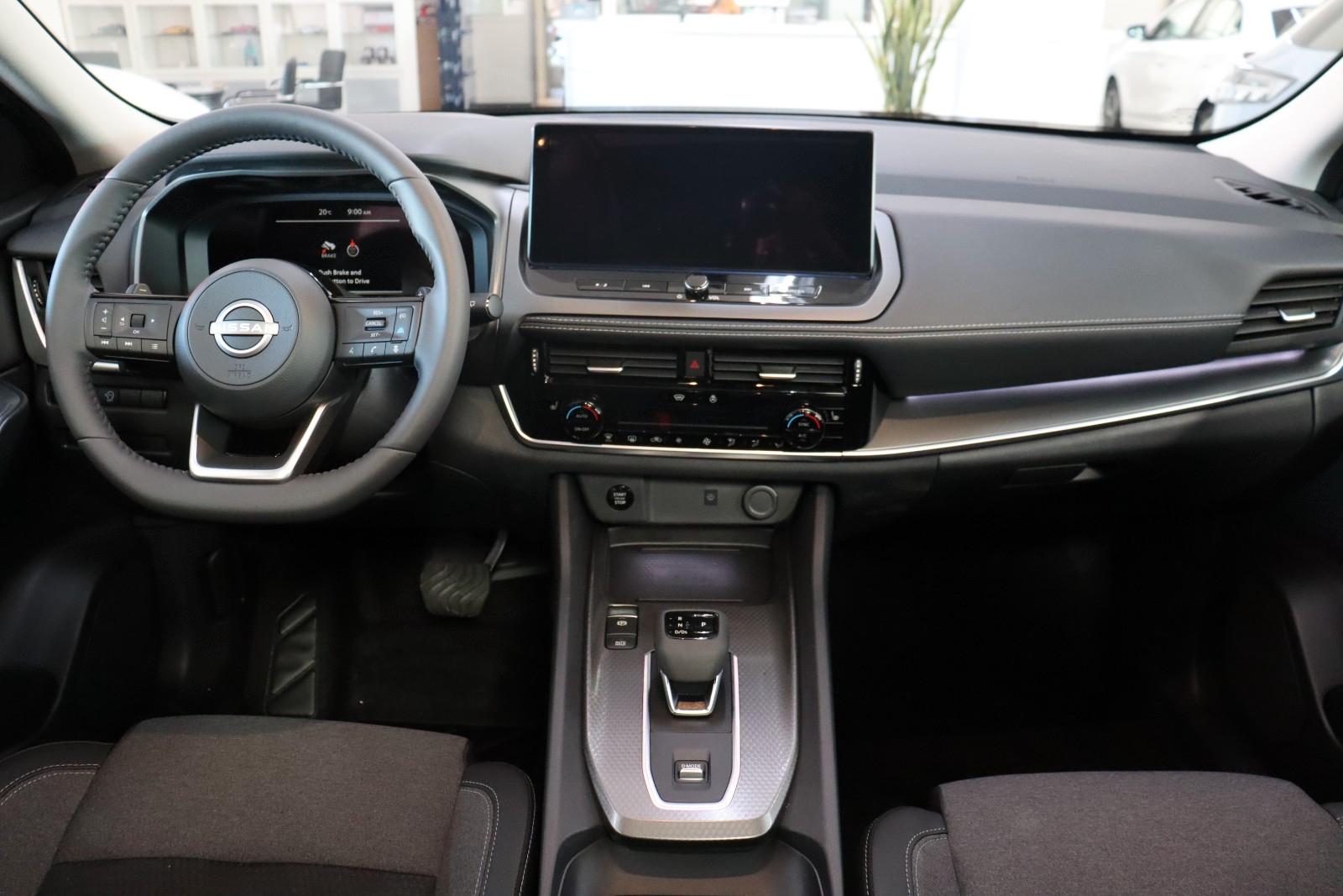 Nissan Qashqai 1.3 AT N-Connecta 4WD,PANO,TLeder SOFORT, миниатюра 7