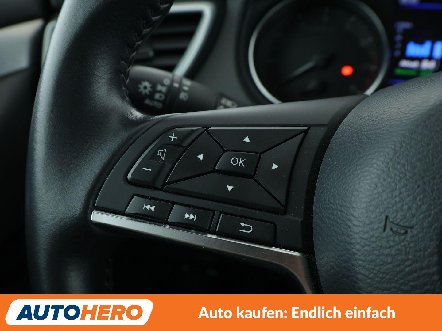 Nissan Qashqai 1.3 DIG-T N-Connecta *NAVI*LED*TEMPO*CAM