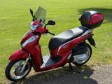 Honda SH 300 NF05 - HONDA ROLLER 300 SH