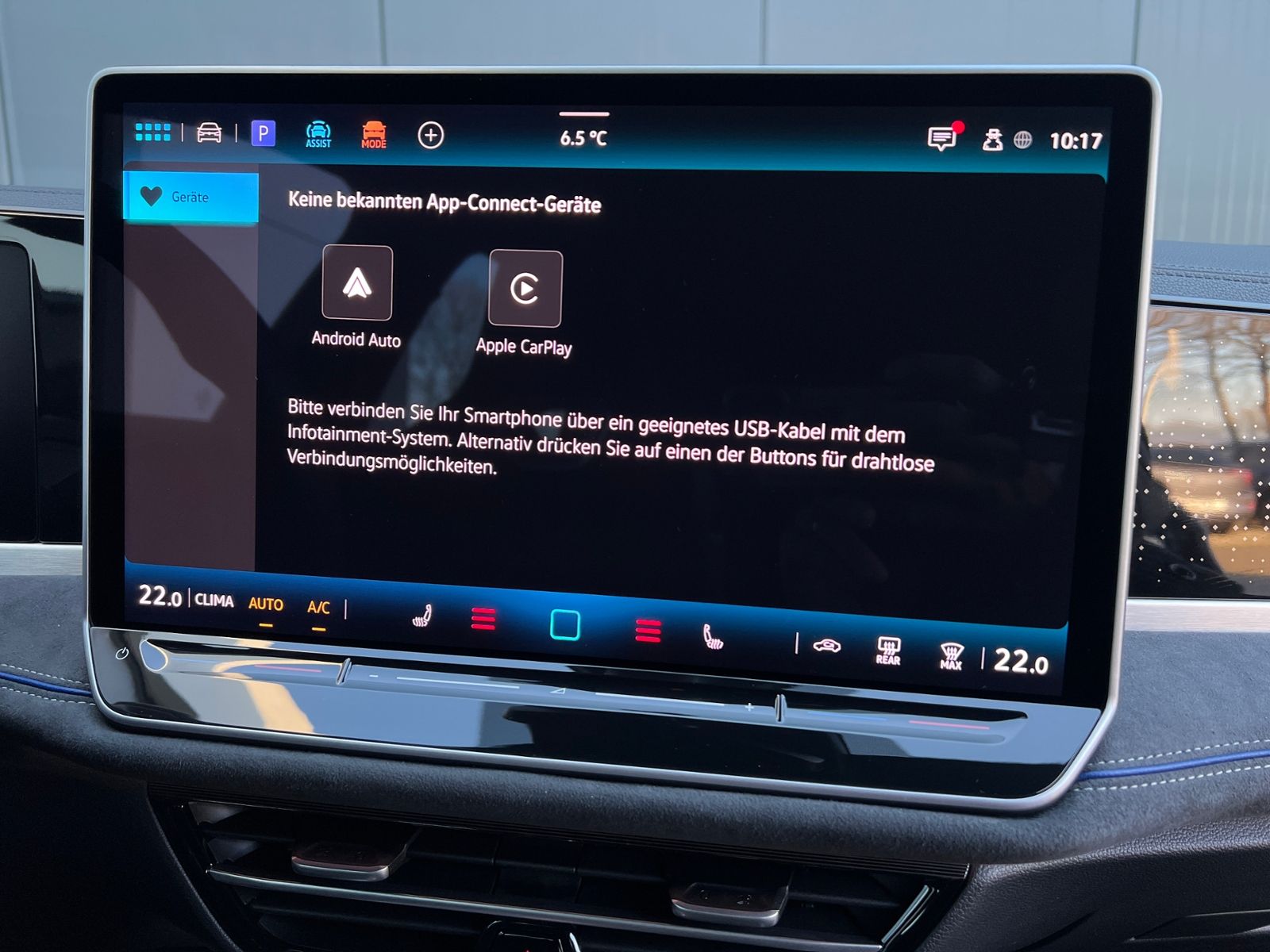 Fahrzeugabbildung Volkswagen Passat Variant R-Line 2.0 TDI DSG 4MOTION *AHK,