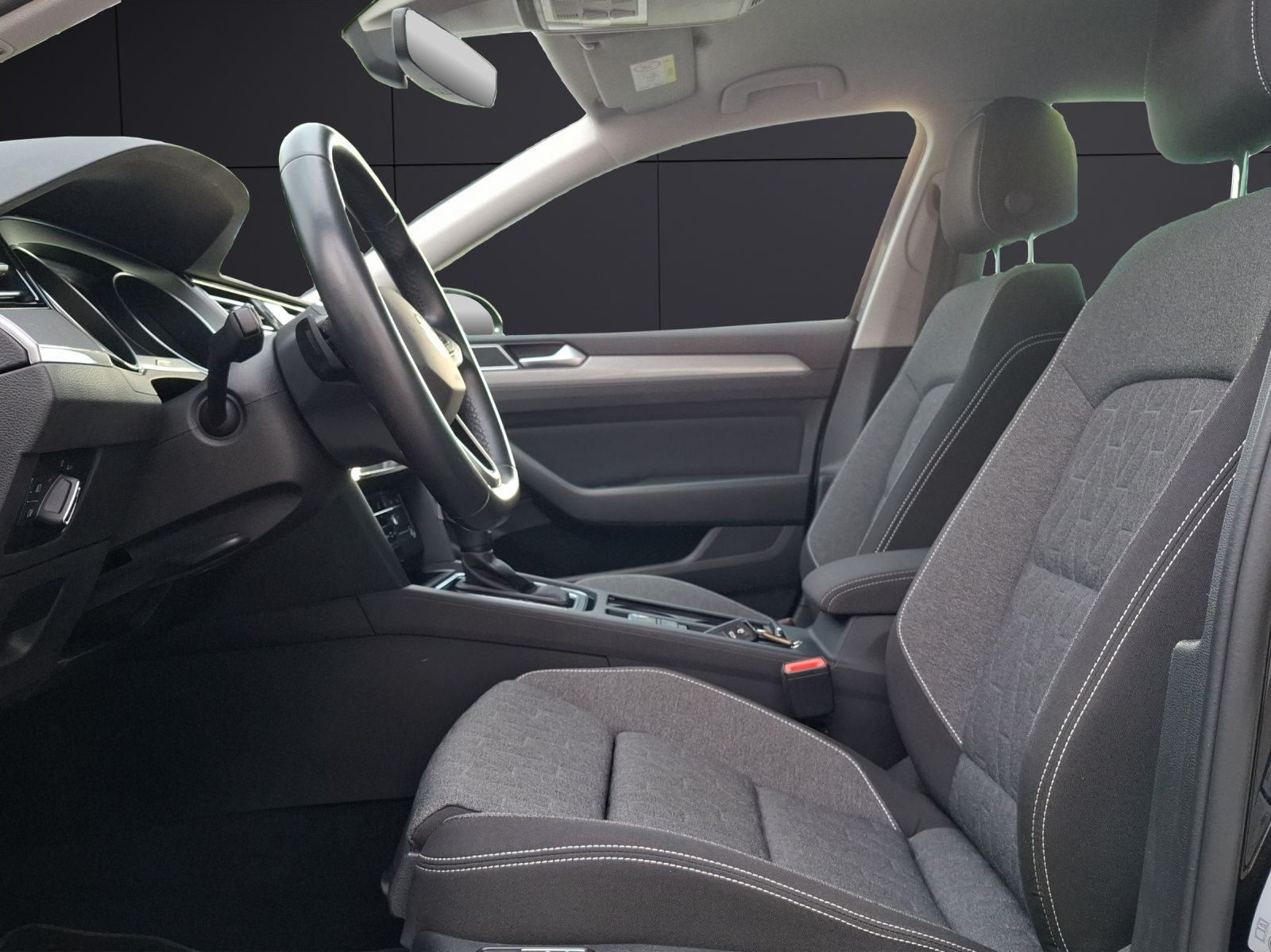 Fahrzeugabbildung Volkswagen Passat Variant TDI Business DSG Matrix Navi ACC