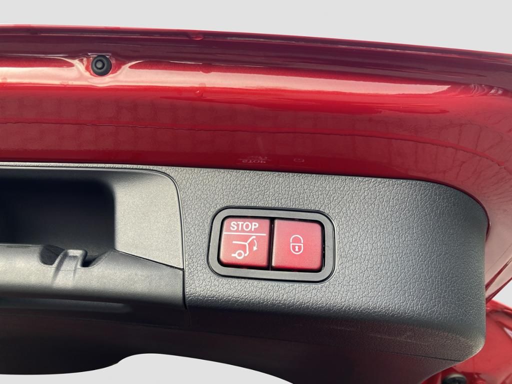 Fahrzeugabbildung Mercedes-Benz GLB 200 d AMG*NIGHT*M-BEAM*K-GO*KAMERA*DAB*EDW*