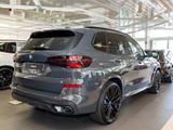 BMW X5 xDrive40d M Sport HUD PANO ACC AHK 360°KAM - Gebrauchtwagen in Solingen