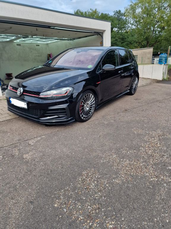 Image of Volkswagen Golf