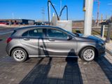 Mercedes-Benz A 180 - 8-fach bereift auf Aluf.- Diamantgrill - Mercedes-Benz: 1.8
