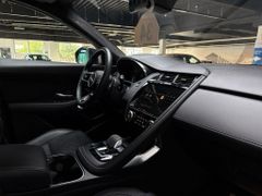 JAGUAR E-Pace 2.0 R-Dynamic SE AWD Werksgarantie