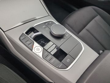 BMW 318 - 12