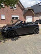 MINI Cooper S Cabrio Cooper S Sidewalk Trim Cabri... - MINI Cooper S Cabrio: Kleinwagen