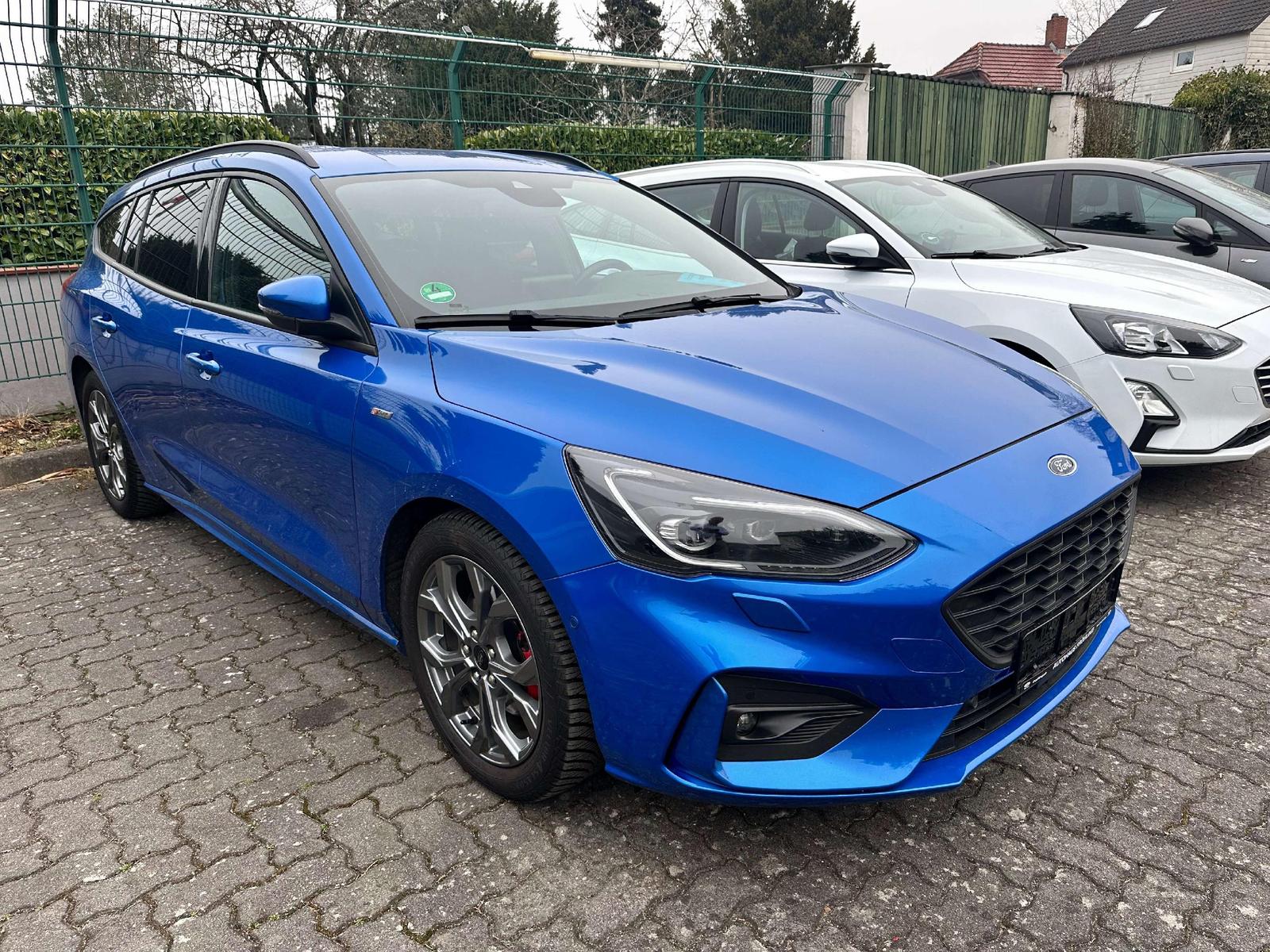 Ford Focus ST-Line LED, RFK, Head-up