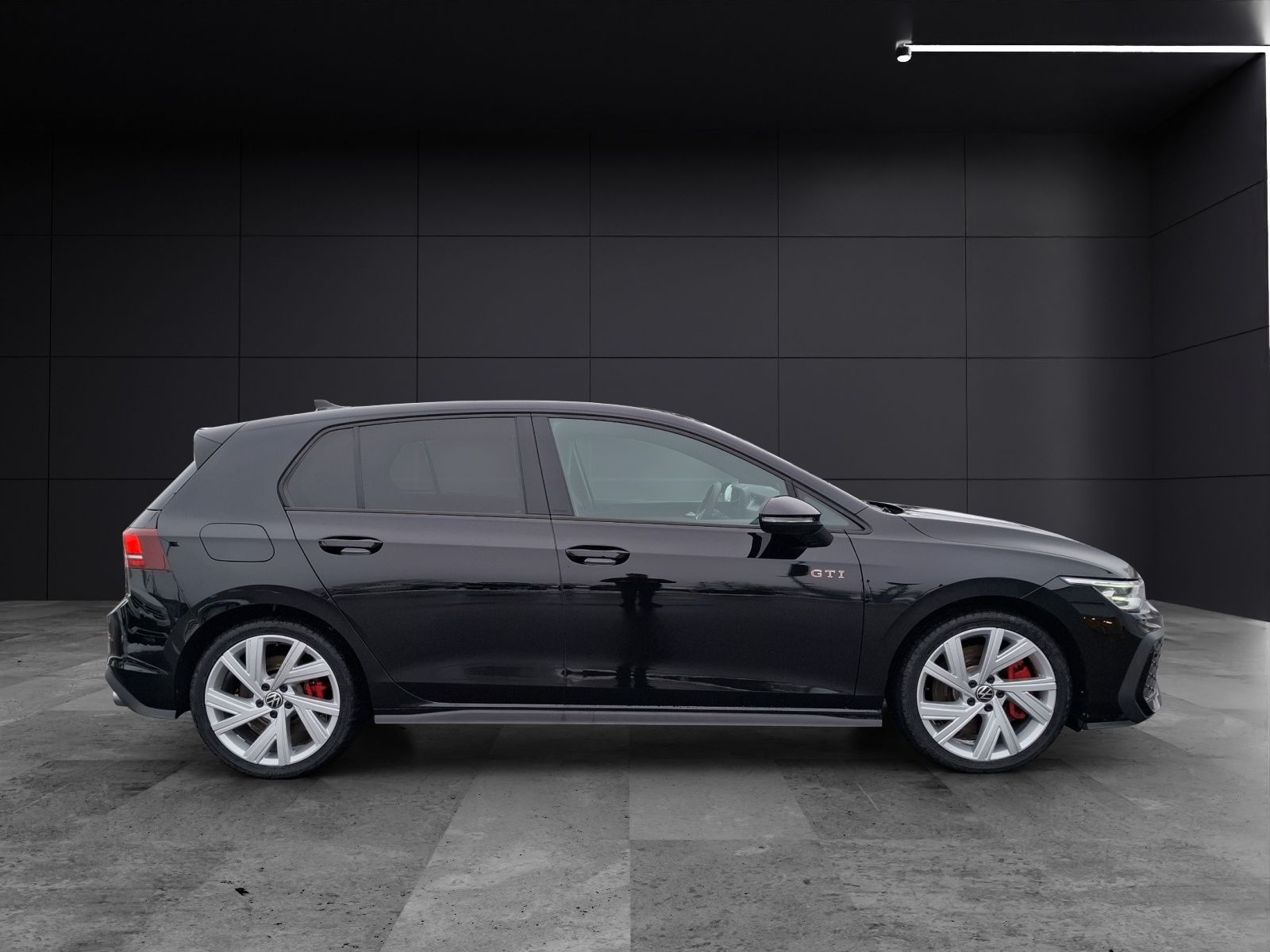 Fahrzeugabbildung Volkswagen Golf VIII GTI DSG LEDplus Navi AID HUD ACC RFK S