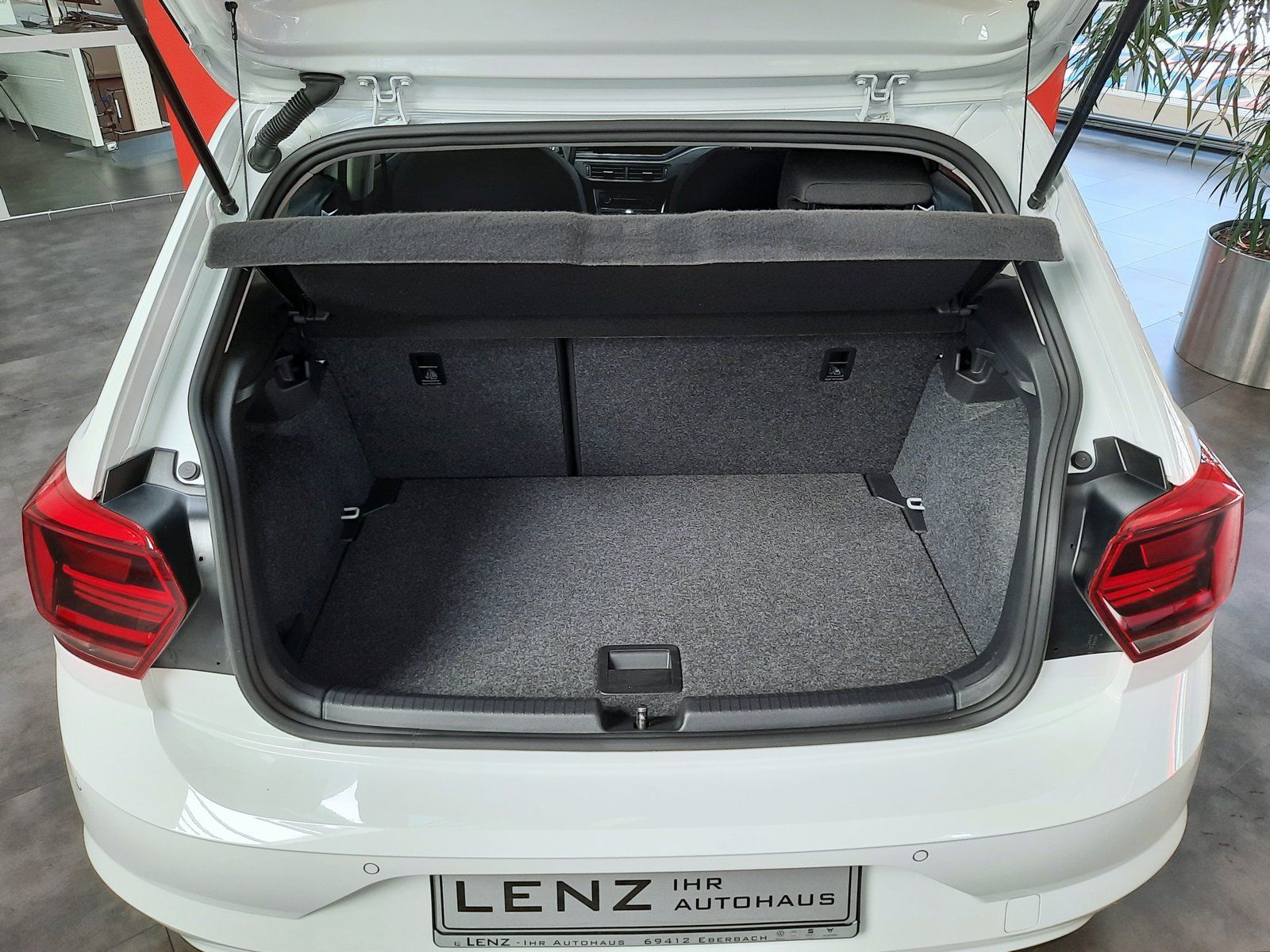 Fahrzeugabbildung Volkswagen Polo Highline TSI DSG *Klima*PDC*Sitzhzg*App-Co*
