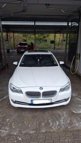 Andere Auto bmw 550i - Andere mit Benzin-Antrieb