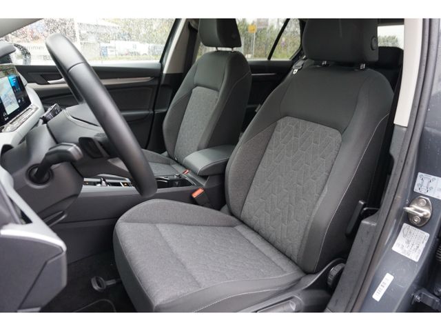 Golf VIII 2.0 TDI Move DSG *Navi*R-Kamera*AHK*