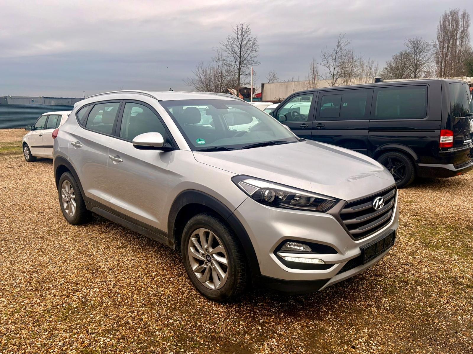 Hyundai Tucson. Euro 6 / Automatik / Navigation