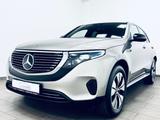 Mercedes-Benz EQC 400 4Matic  * 1.HAND * R-KAMERA * - silberne Mercedes-Benz EQC