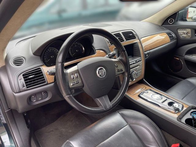 Jaguar XK 5.0 Coupe Portfolio