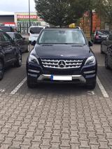 Mercedes-Benz ML 350 4MATIC BlueEFFICIENCY - - Mercedes-Benz ML 350: 4matic