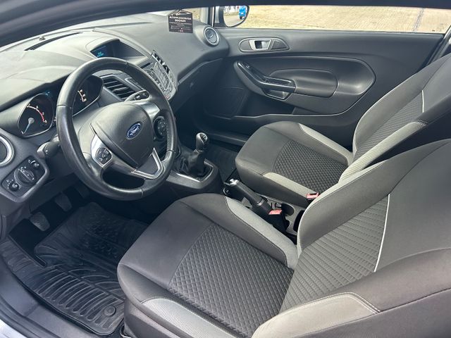 Fahrzeugabbildung Ford Fiesta Cool&Sound+NaviZB+AllwLM+SHZ+BC+Klima+BT