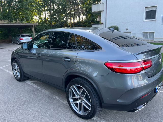 Mercedes-Benz GLE 350 d 4MATIC -