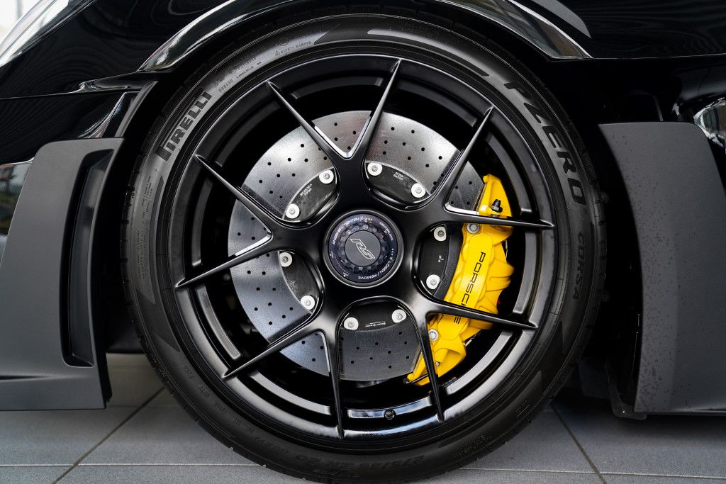 Porsche 992