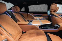 S 580 Maybach 4M 2025 BLACK/BROWN 4D VIP E-BODY