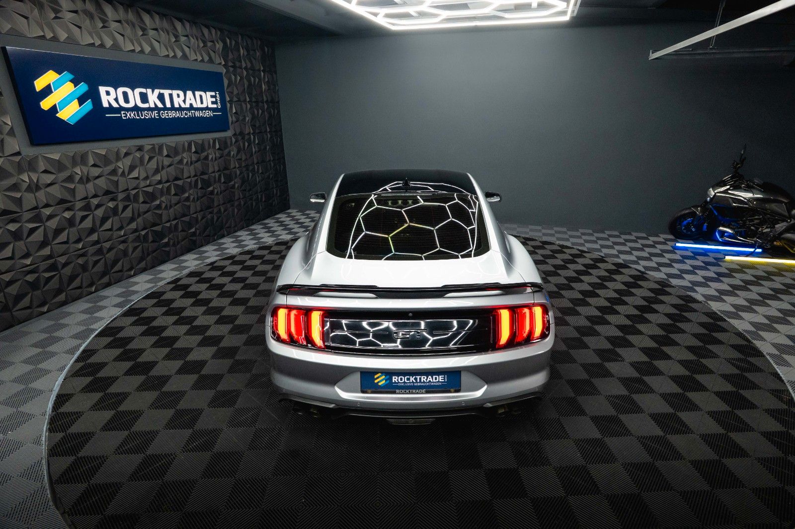 Fahrzeugabbildung Ford Mustang Shelby GT 500 5.0 V8 Performance *LED*