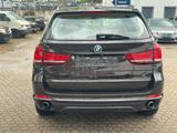 BMW X5 xDrive 30 dA /AHK/SPUR/NightV/ASS/H&K - BMW X5 in Düsseldorf