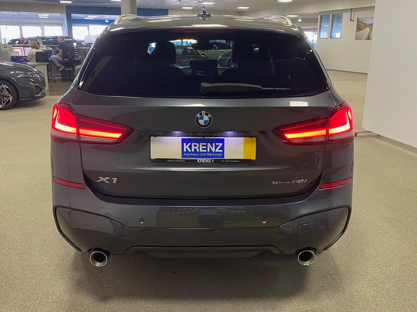 Fahrzeugabbildung BMW X1 sDrive20i M Sport+LEDER+NAVI+KAMERA+M Paket