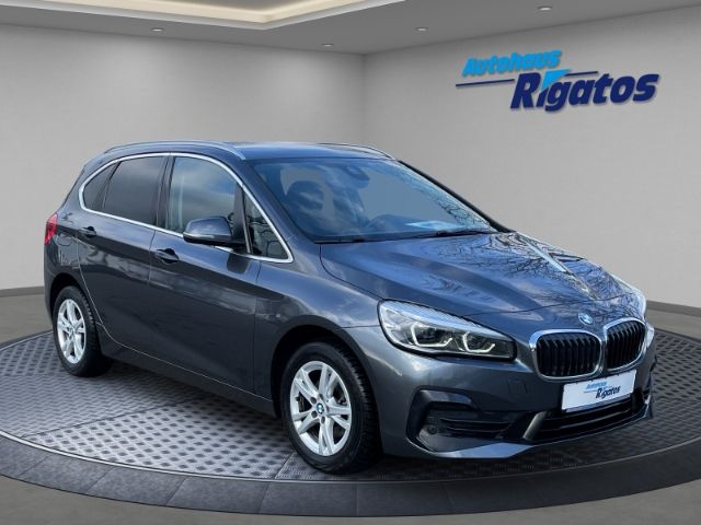 Fahrzeugabbildung BMW 218 Active Tourer Advantage Autom. Navigation. R