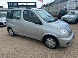 Toyota Yaris 1.3 Sol Automatik - Toyota Yaris mit Benzin-Antrieb: Kleinbus