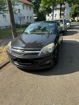 Opel Astra H GTC 1.4 eco 8-fach bereift - Opel Astra mit Benzin-Antrieb: Coupé, 1.8