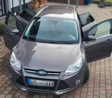 Ford Focus 1,0 EcoBoost 92kW Titanium Turnier Tit... - Ford Focus aus 2012: Ecoboost