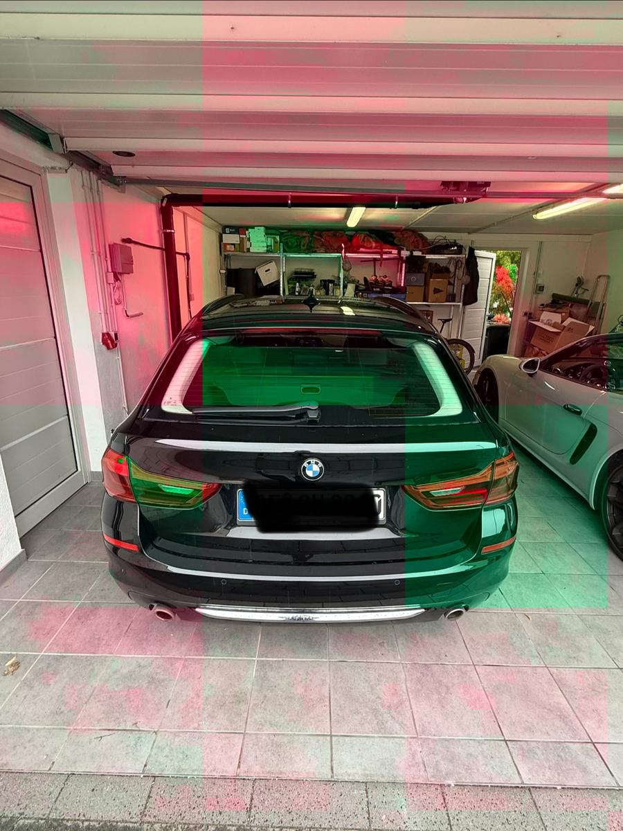 BMW 530i xDrive Touring Luxury Line Pano HUD