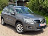 Volkswagen Tiguan 2,0 TDI Team 4Motion HU 05-2028+abs.AHK ! - Volkswagen Tiguan Team mit Diesel-Antrieb