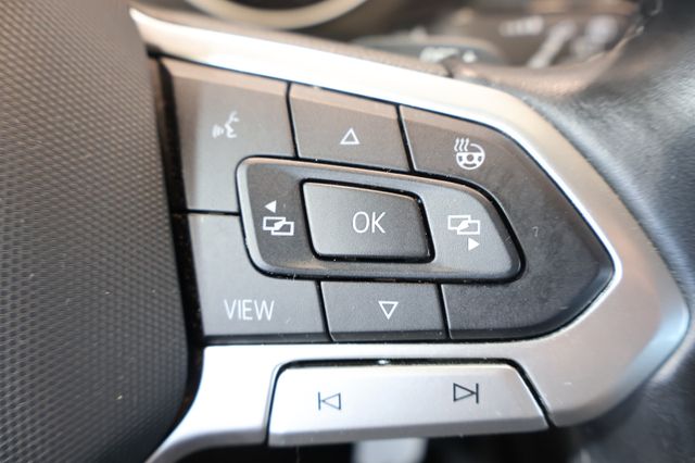Volkswagen Tiguan 2.0 TDI Life ACC+KAM+LED+MASSAGE+AHK