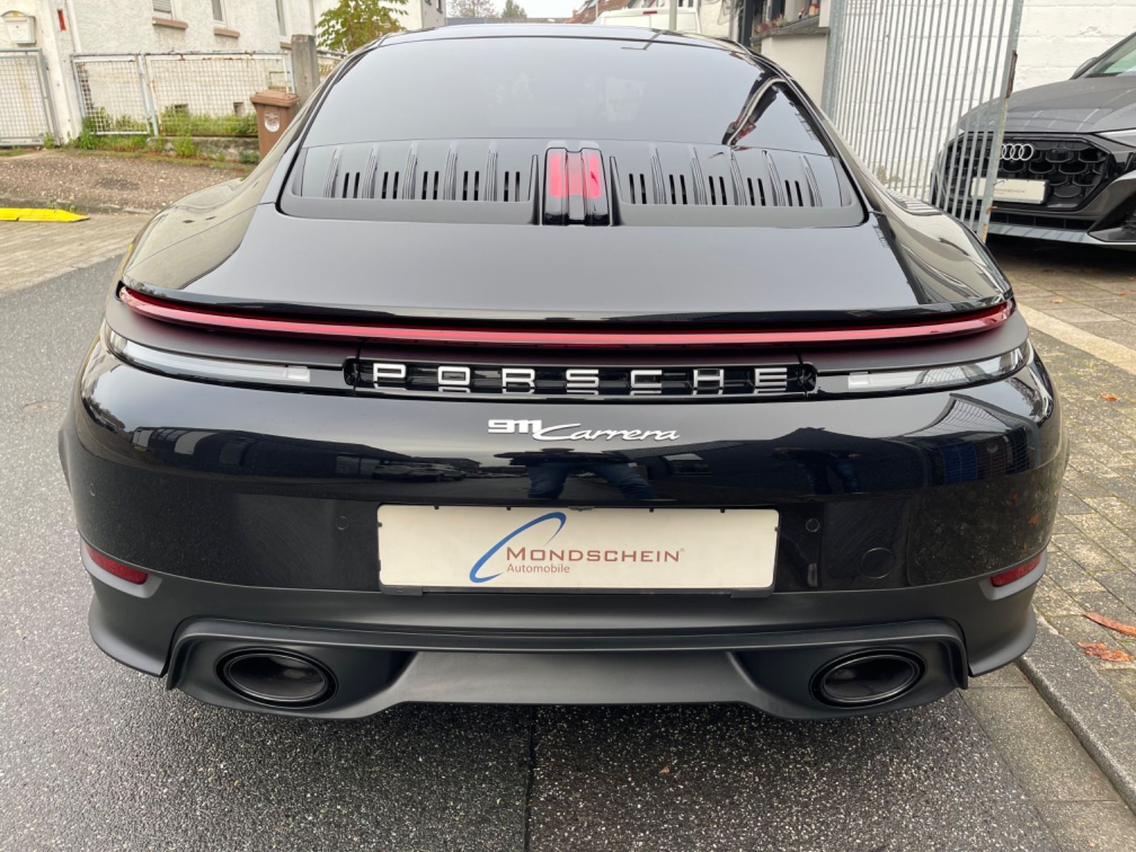 Fahrzeugabbildung Porsche 992 911 Carrera Coupé Facelift |Bose|ACC|PASM|