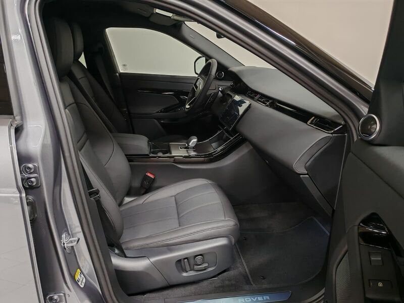 Land Rover Range Rover Evoque 2.0 D165 MHEV Dyna imagem 3