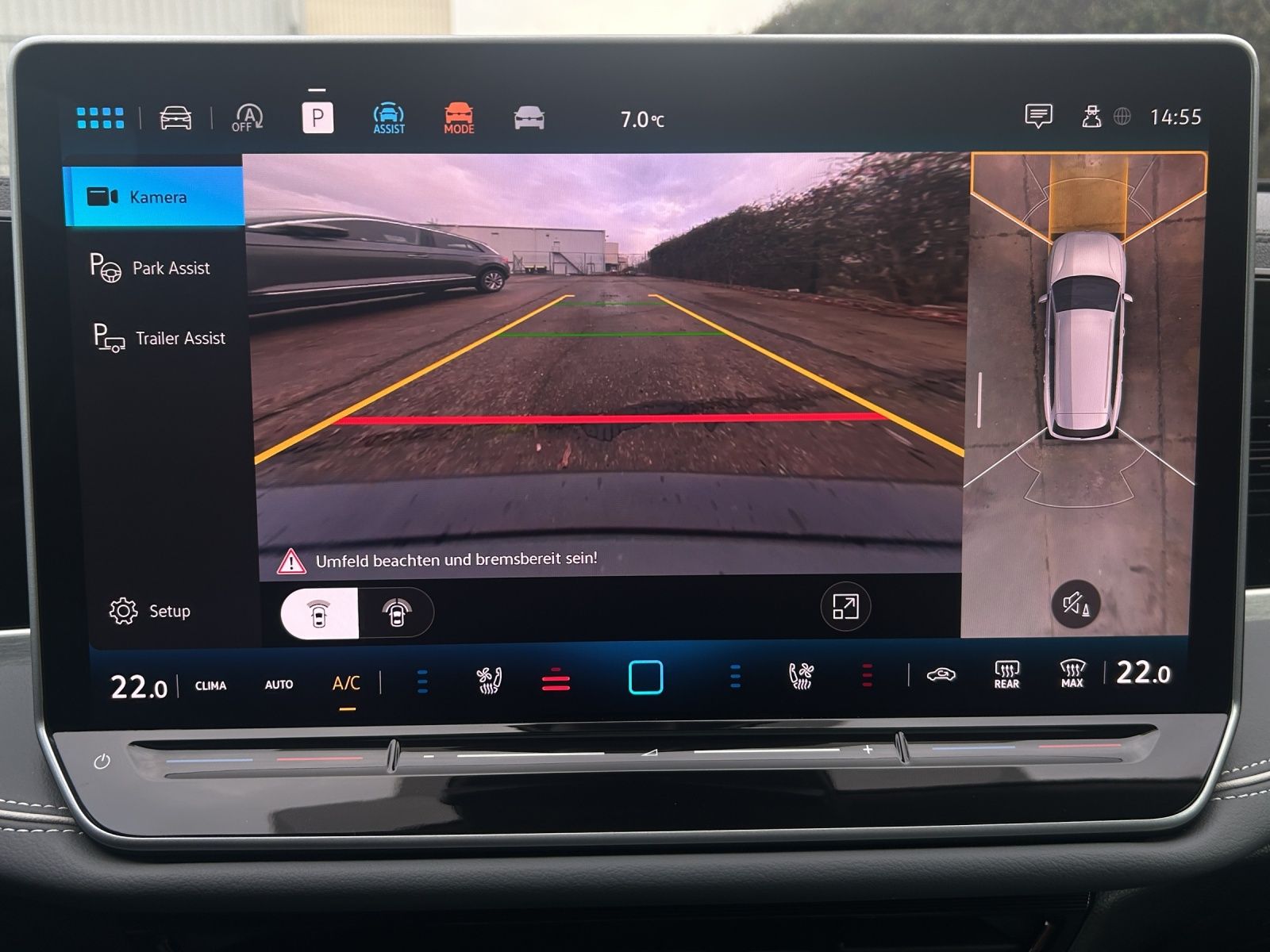 Fahrzeugabbildung Volkswagen Passat VOLL MatrixLED Standhzg AHK Pano Leder HU