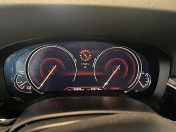 BMW 520 - 11
