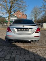 Mercedes-Benz E 200d AVANTGARDE Autom. AVANTGARDE - Mercedes-Benz E 200 in Lübeck