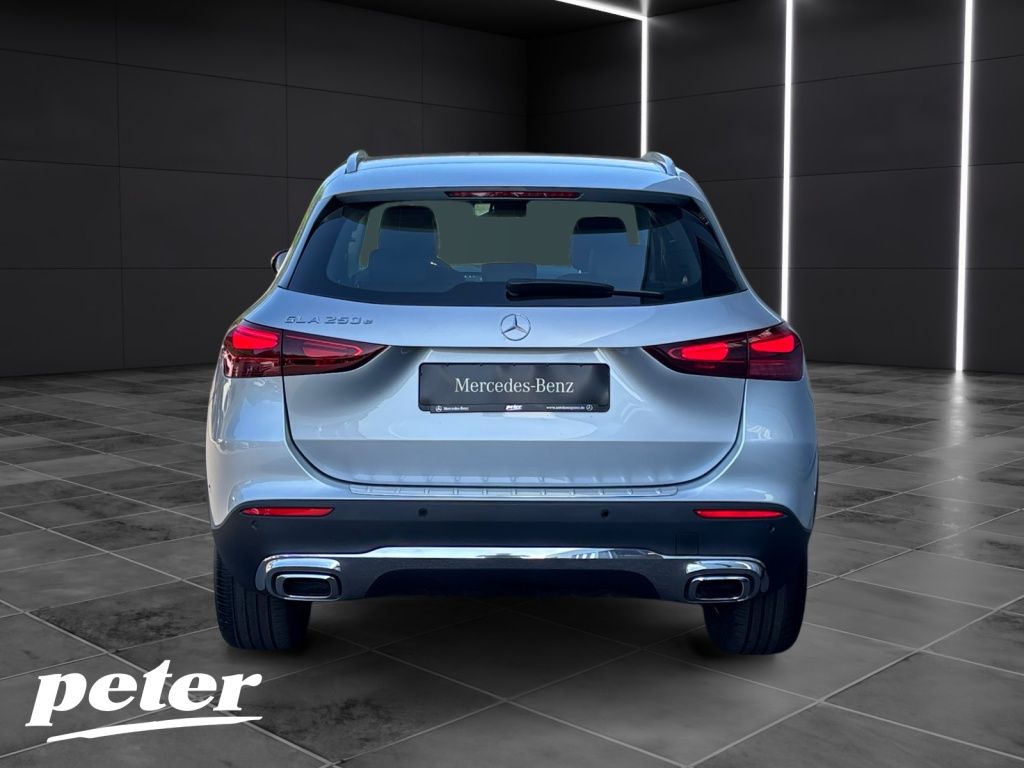 Mercedes-Benz GLA 250 e Progressive Advanced LED Kamera AHK foto 4