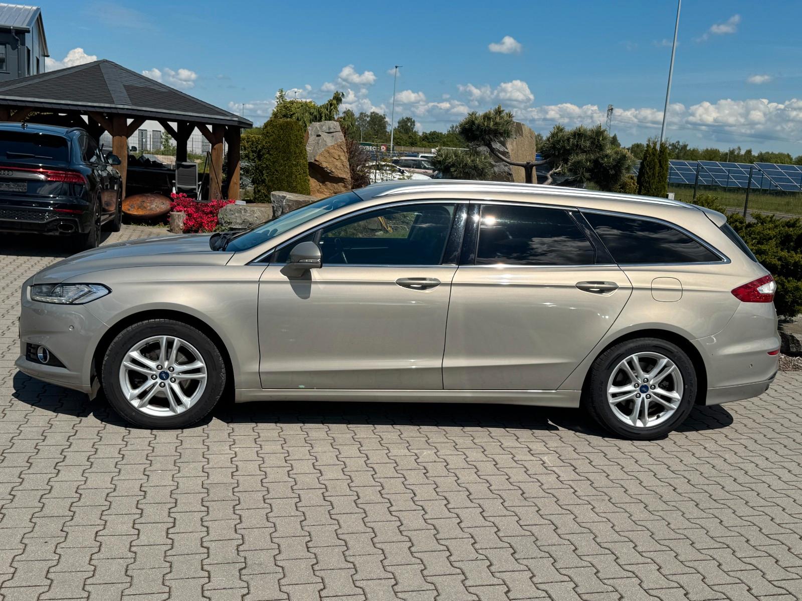 Ford Mondeo Turnier Titanium LED NAVI SHZ KAMERA