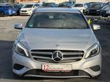 Mercedes-Benz A 200 BlueEfficiency/SHZ/NAVI/EURO 6 - Mercedes-Benz A 200: Silber