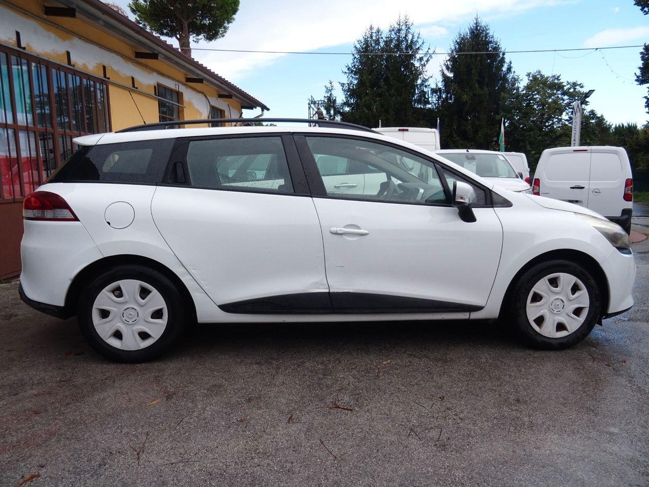 Renault Clio 2014 — photo 8