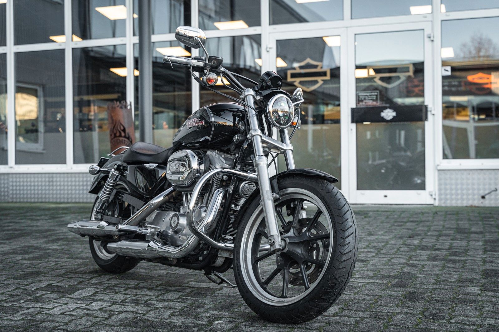 Fahrzeugabbildung Harley-Davidson XL883L SUPERLOW SPORTSTER