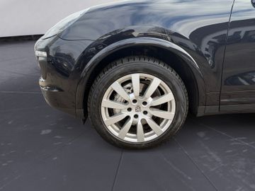 Porsche Cayenne - 9